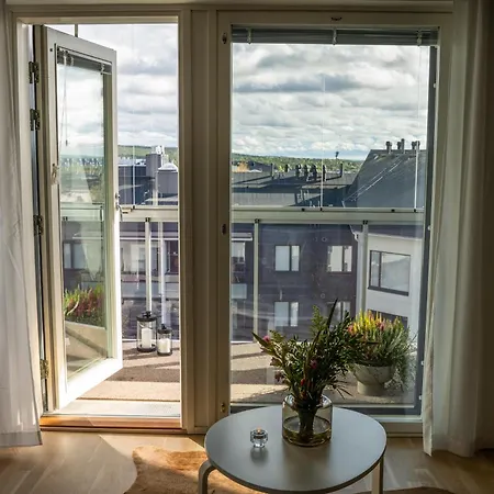 Top-floor Nordic With Sauna - Lapnest